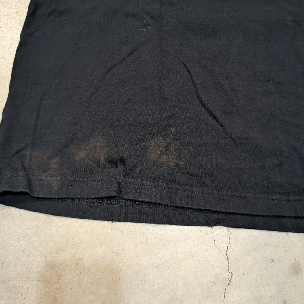 Uniqlo Jeff Koons Rabbit Shirt Black Men's L Flaws Short Sleeve - Picture 6 of 8